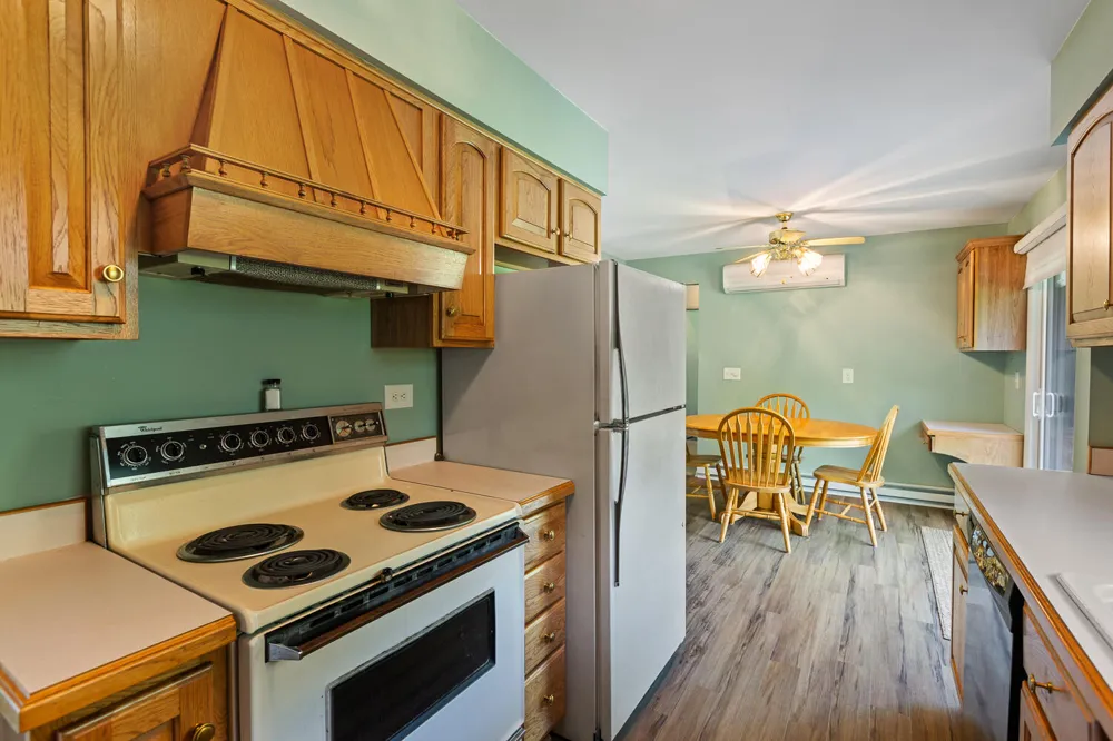 7133 Sand Creek Highway Sand Creek, MI 49279