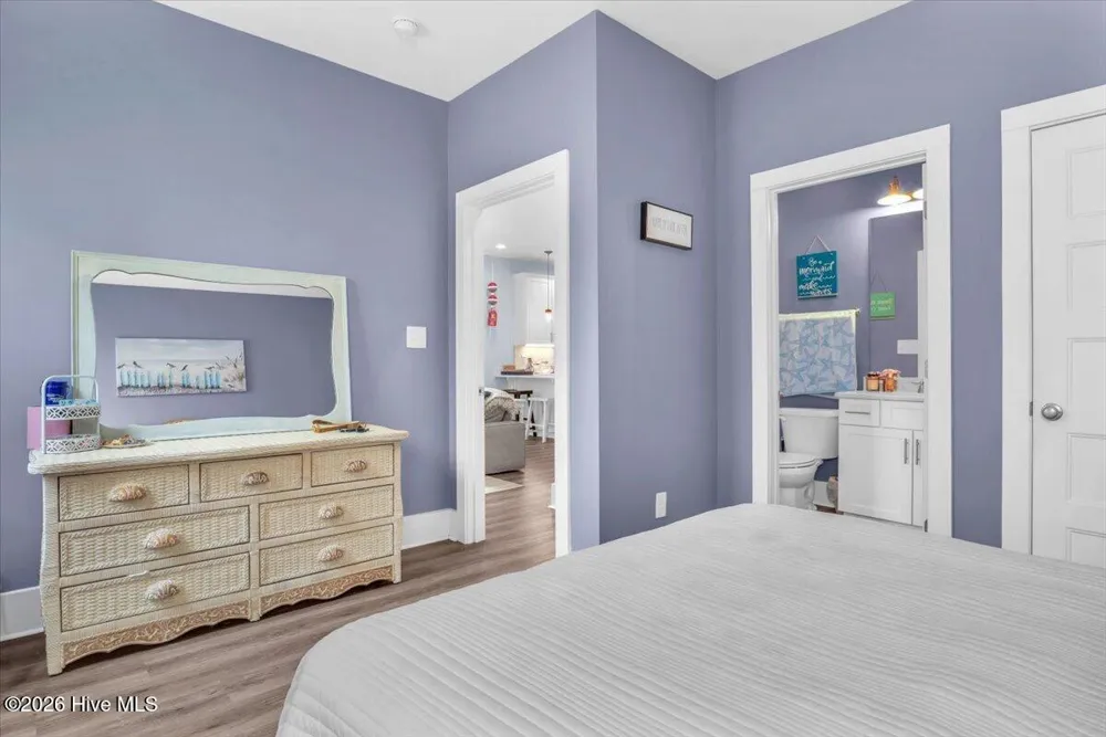 302 Deer Trail Emerald Isle, NC 28594