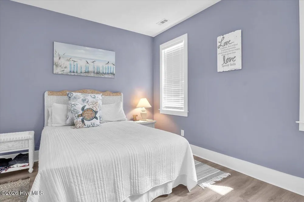 302 Deer Trail Emerald Isle, NC 28594