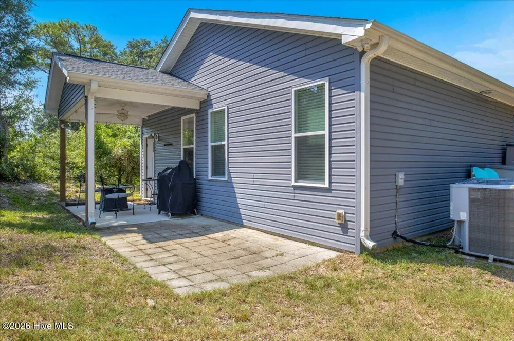 302 Deer Trail Emerald Isle, NC 28594