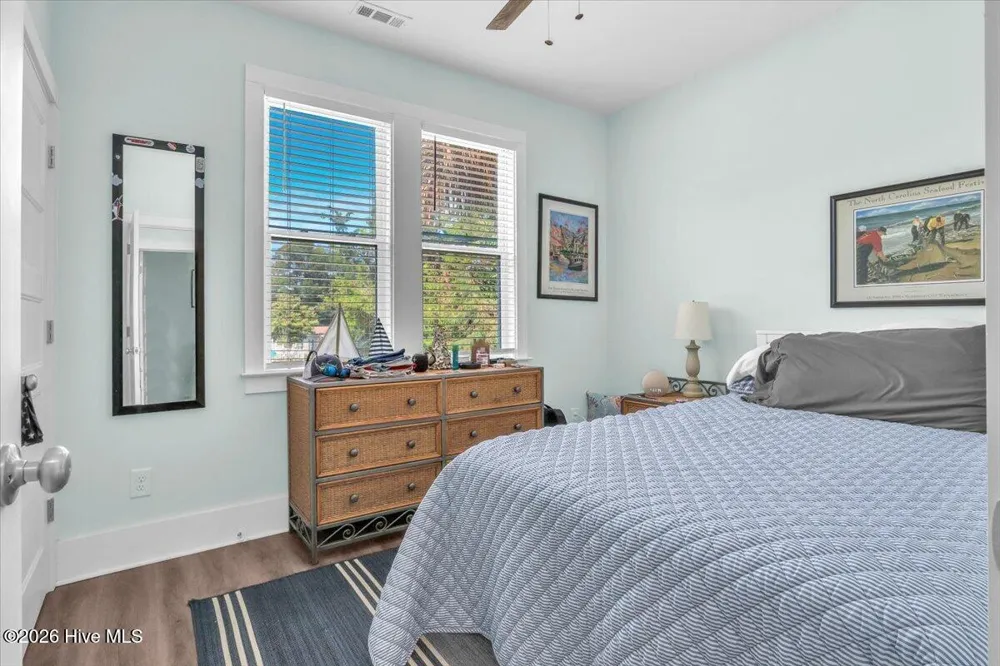302 Deer Trail Emerald Isle, NC 28594
