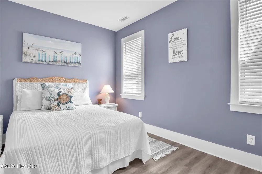 302 Deer Trail Emerald Isle, NC 28594