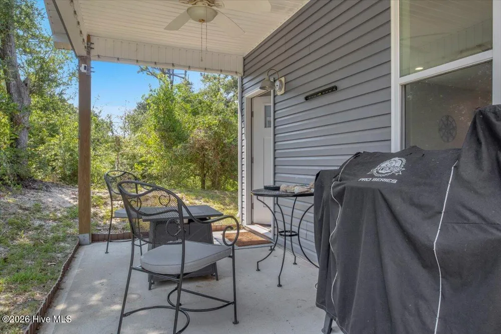 302 Deer Trail Emerald Isle, NC 28594