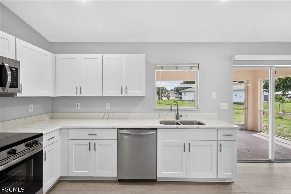 Ambury Street Fort Myers, FL 33913