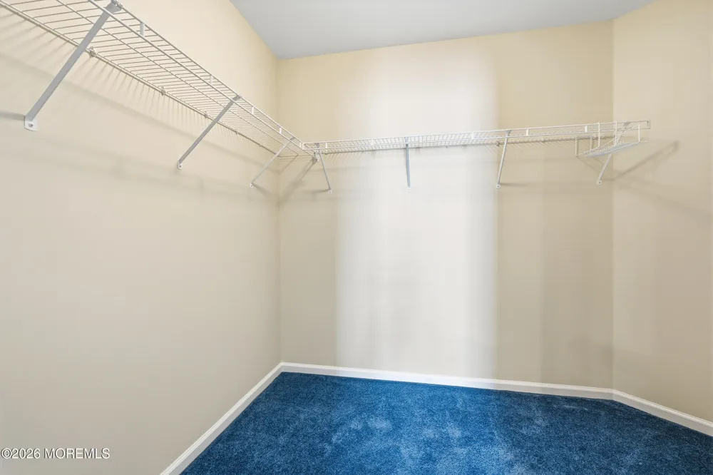 9 Sandhurst Road Lakewood, NJ 08701