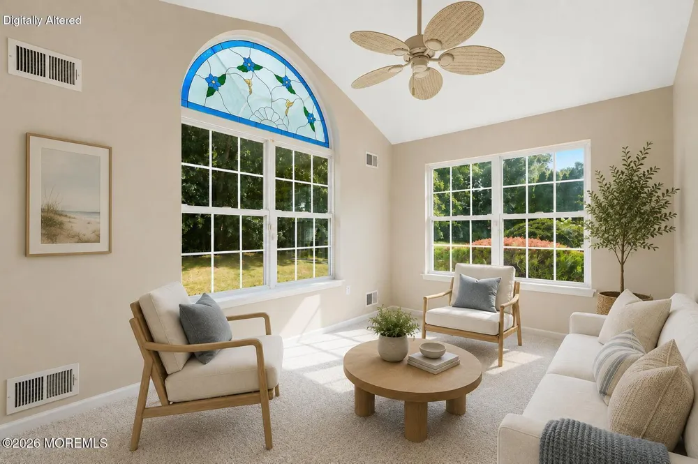 9 Sandhurst Road Lakewood, NJ 08701