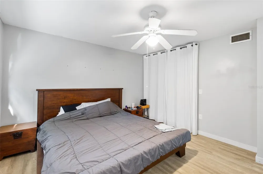 1221 DREW STREET #B3 Clearwater, FL 33755