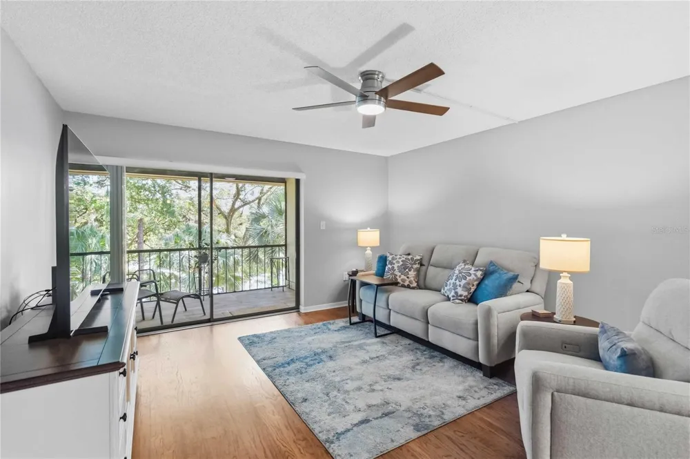 620 CRANES WAY #303 Altamonte Springs, FL 32701