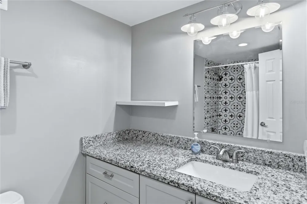 620 CRANES WAY #303 Altamonte Springs, FL 32701