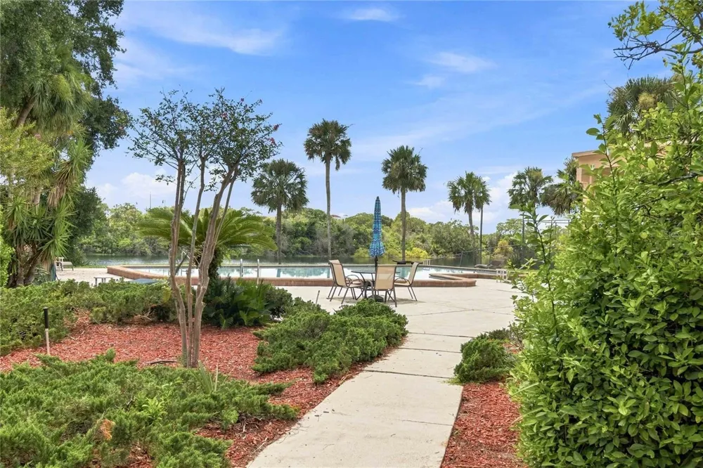 620 CRANES WAY #303 Altamonte Springs, FL 32701