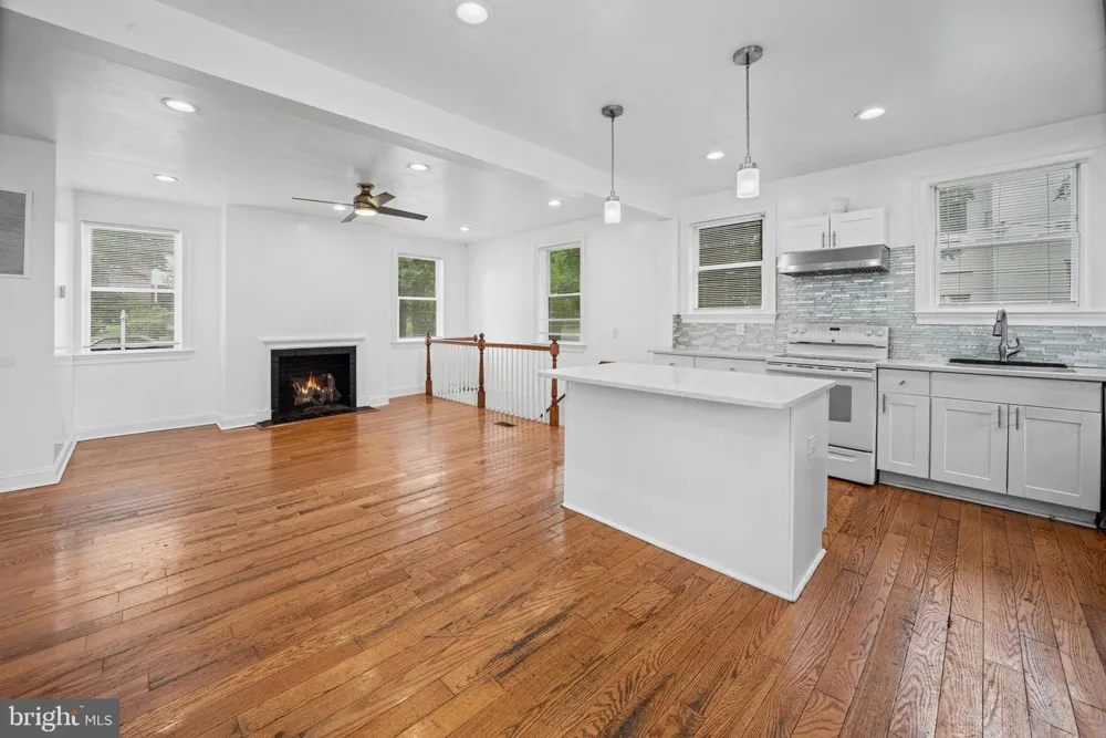3303 DORCHESTER ROAD Baltimore, MD 21215