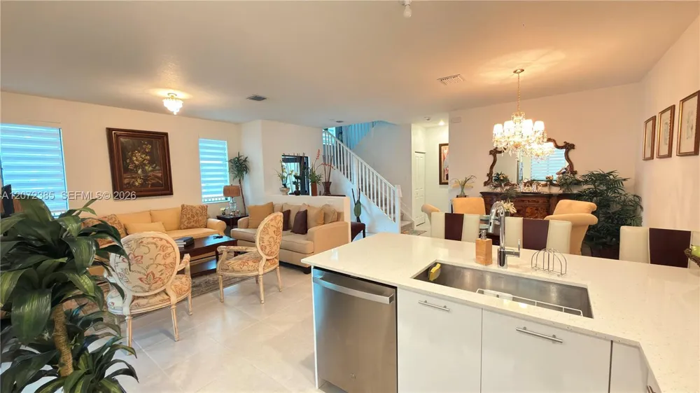 8388 NW 49th St Doral, FL 33166