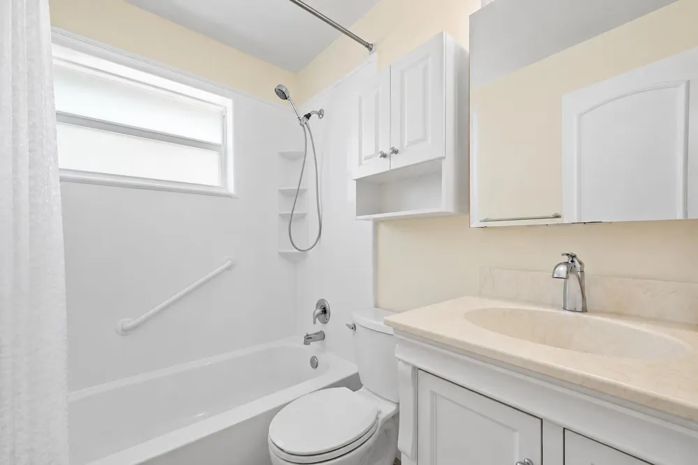 260 JENNINGS AVENUE #262 