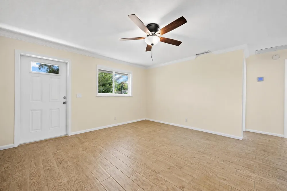 260 JENNINGS AVENUE #262 