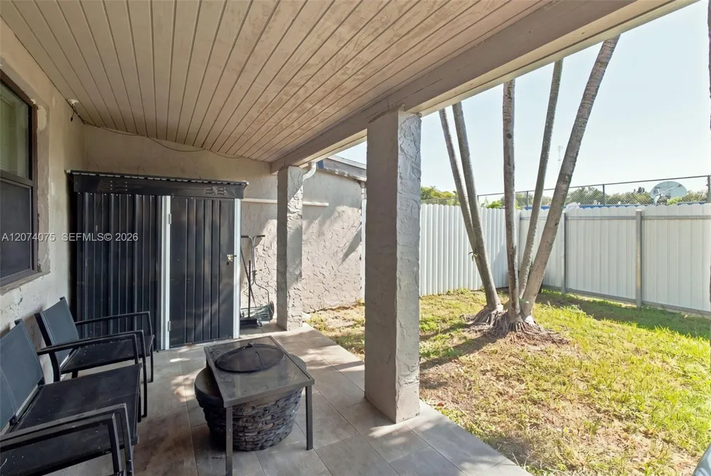 19367 NW 45th Ave Miami Gardens, FL 33055