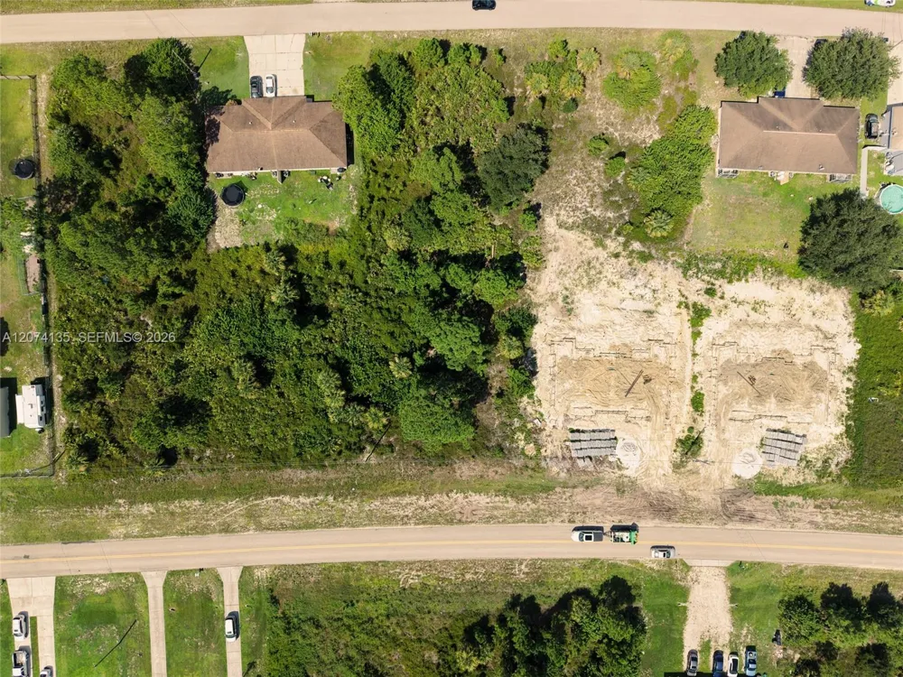 960 EISENHOWER BLVD Lehigh Acres, FL 33974