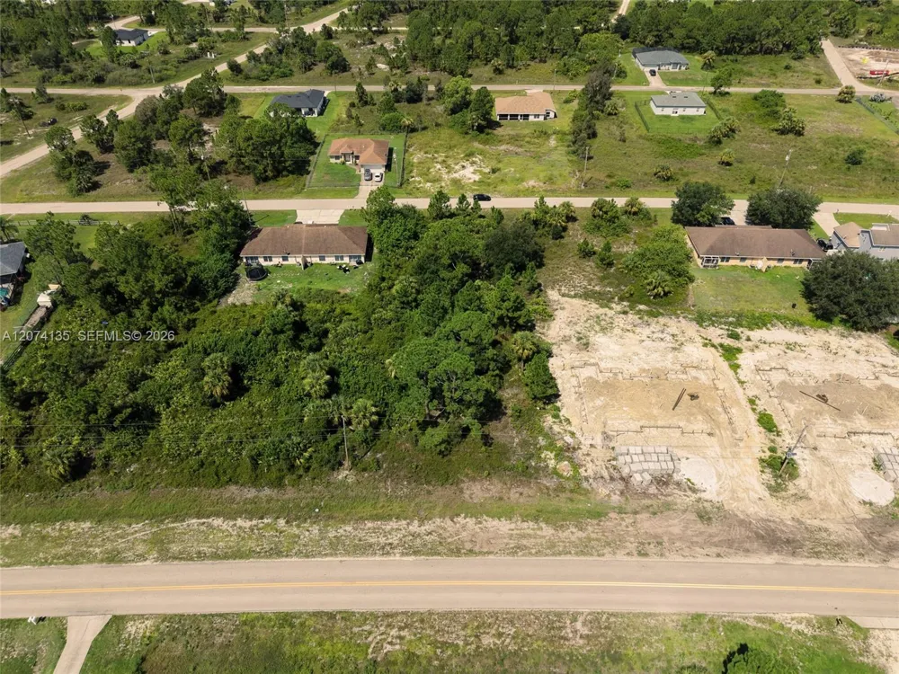 960 EISENHOWER BLVD Lehigh Acres, FL 33974