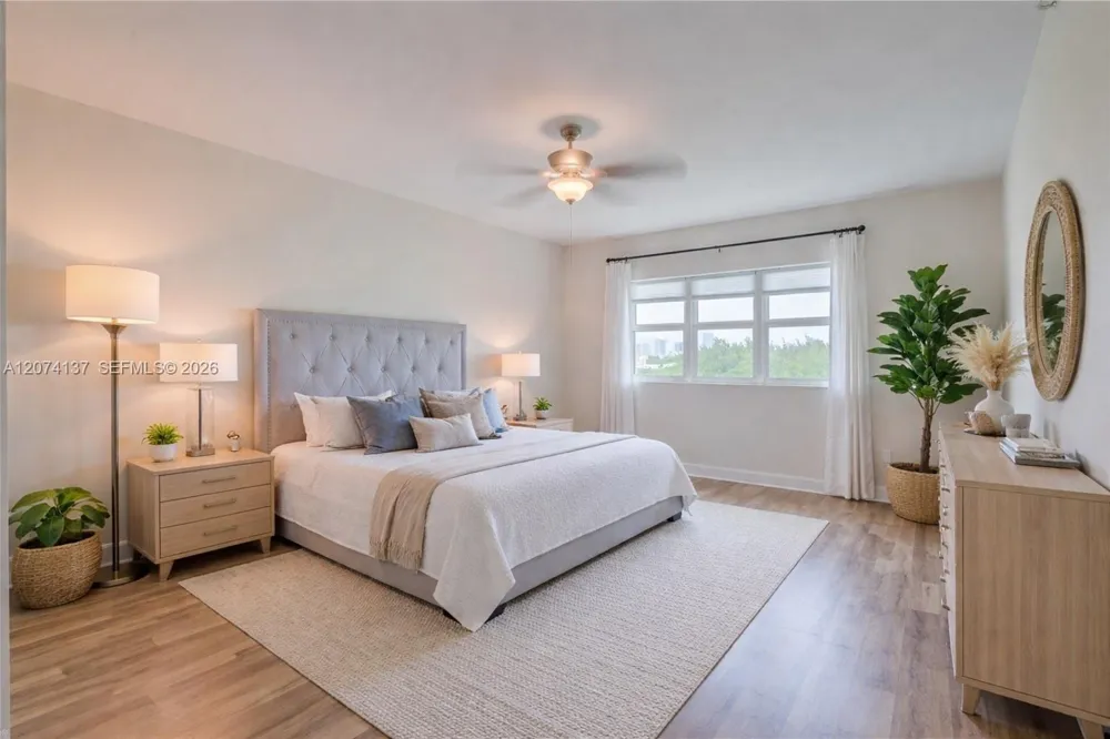 15051 Royal Oaks Ln #503 North Miami, FL 33181