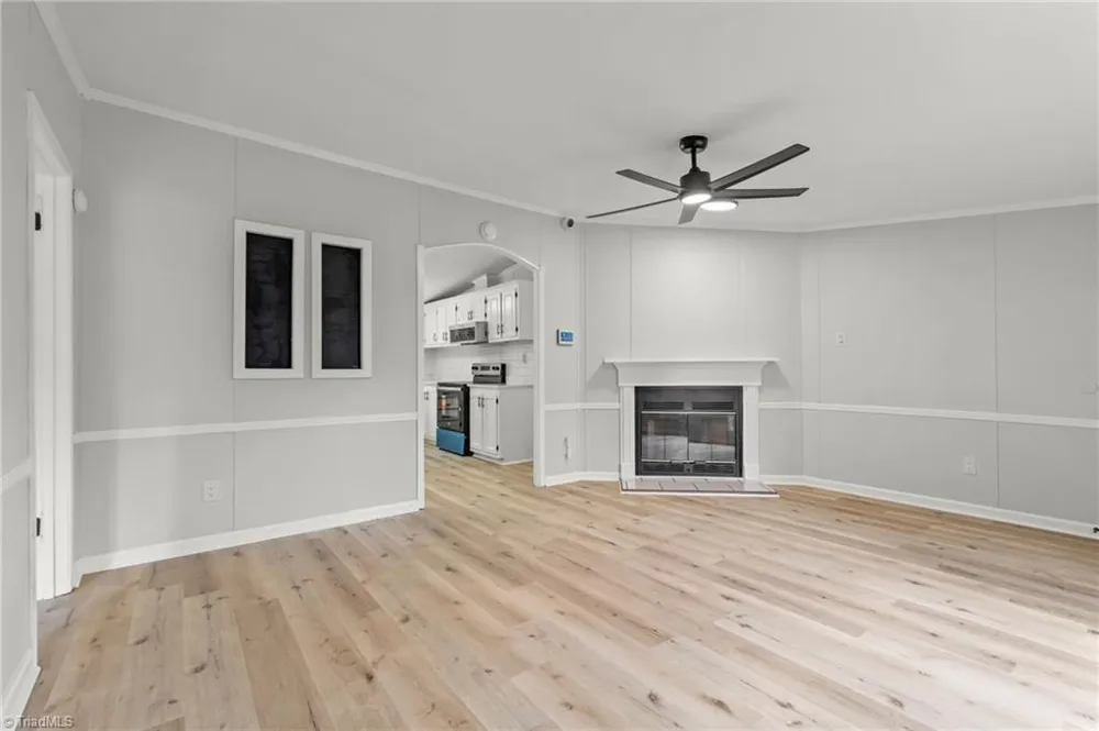 4886 Oak Branch Lane Walkertown, NC 27051