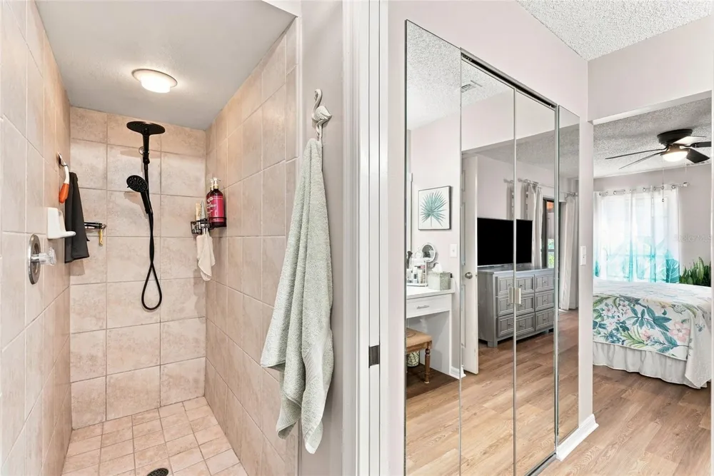 1801 E LAKE ROAD #17C Palm Harbor, FL 34685