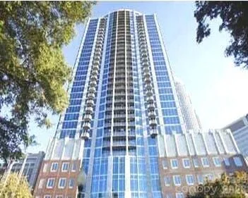 210 Church Street #2008