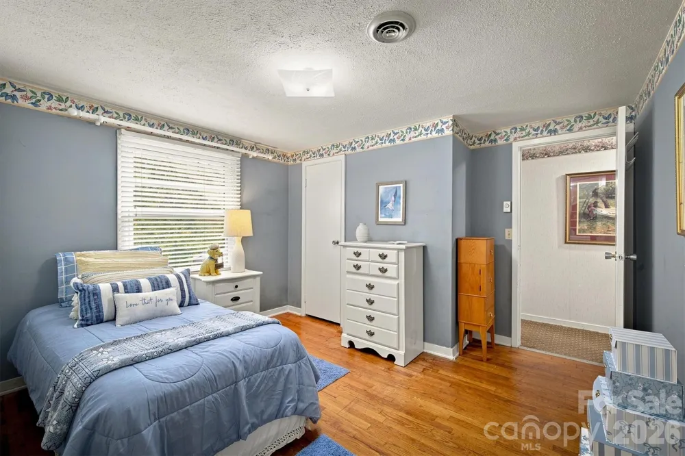 121 Rhyne Street Morganton, NC 28655