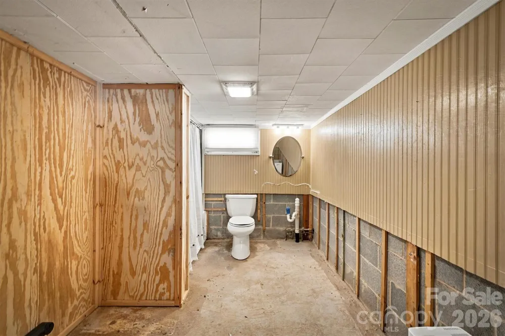 121 Rhyne Street Morganton, NC 28655