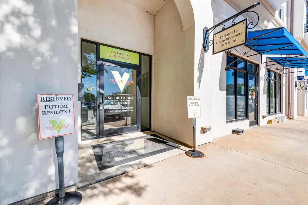 5232 Colleyville Boulevard #303 Colleyville, TX 76034