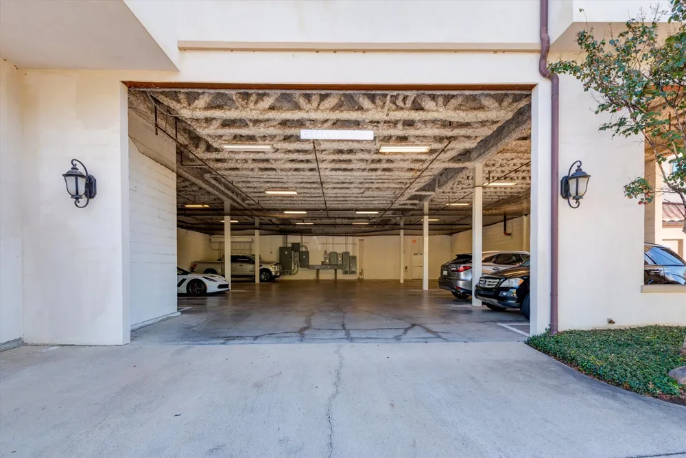 5232 Colleyville Boulevard #207 Colleyville, TX 76034
