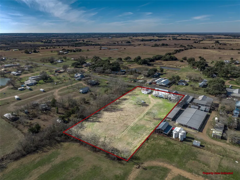 4391 Tx-237 Round Top, TX 78954