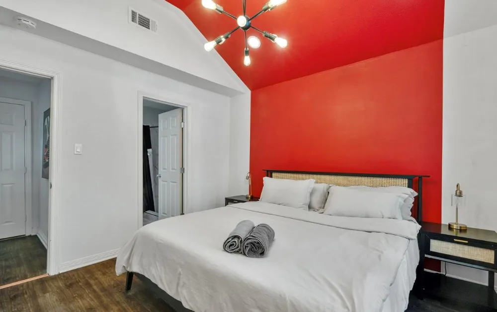 4414 Knoxville Street Houston, TX 77051