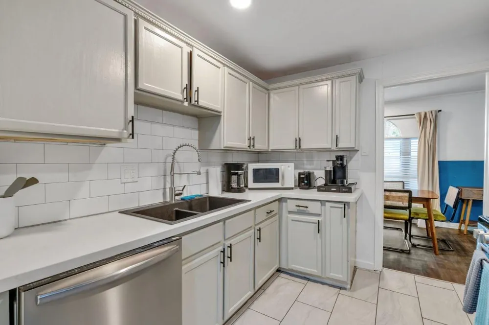 4414 Knoxville Street Houston, TX 77051