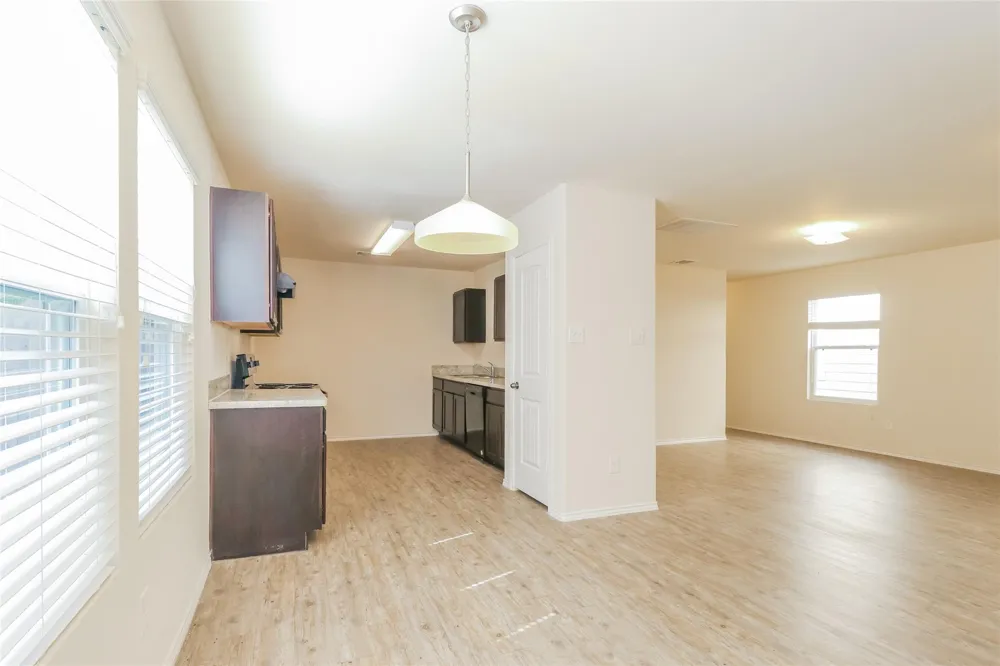 13911 Westfield Willis, TX 77378