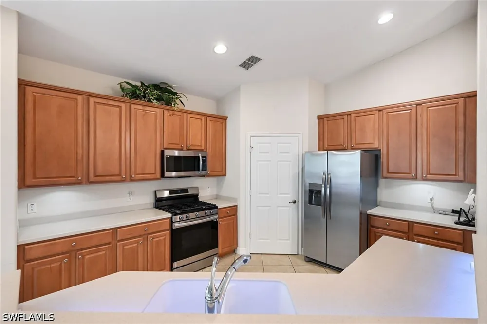 Tarpon Bay Drive S #202 Naples, FL 34119