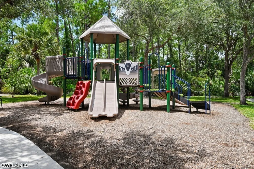 Tarpon Bay Drive S #202 Naples, FL 34119