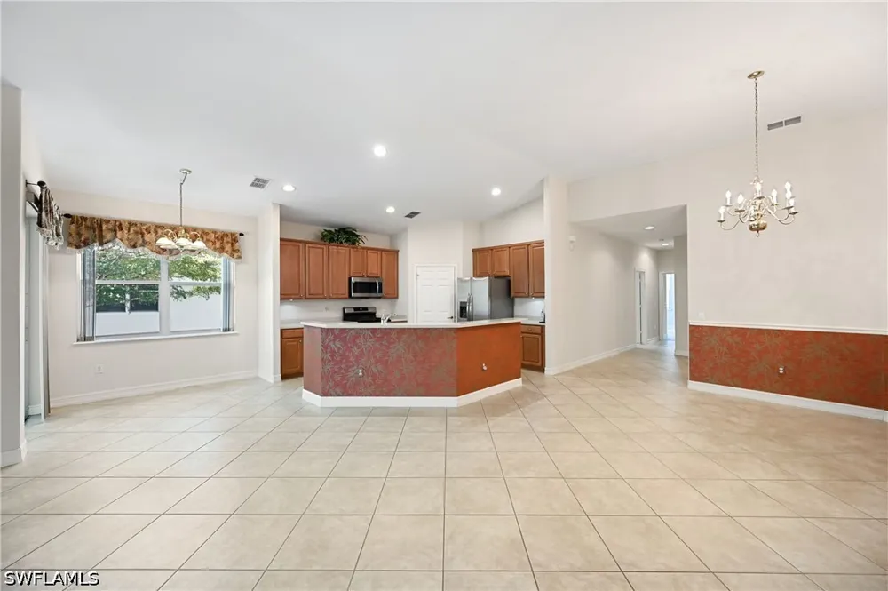 Tarpon Bay Drive S #202 Naples, FL 34119