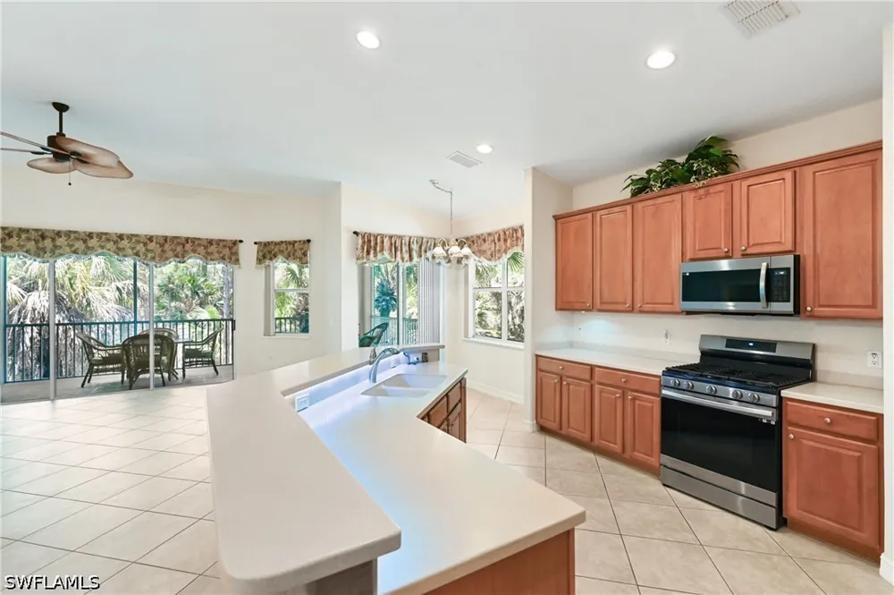 Tarpon Bay Drive S #202 Naples, FL 34119