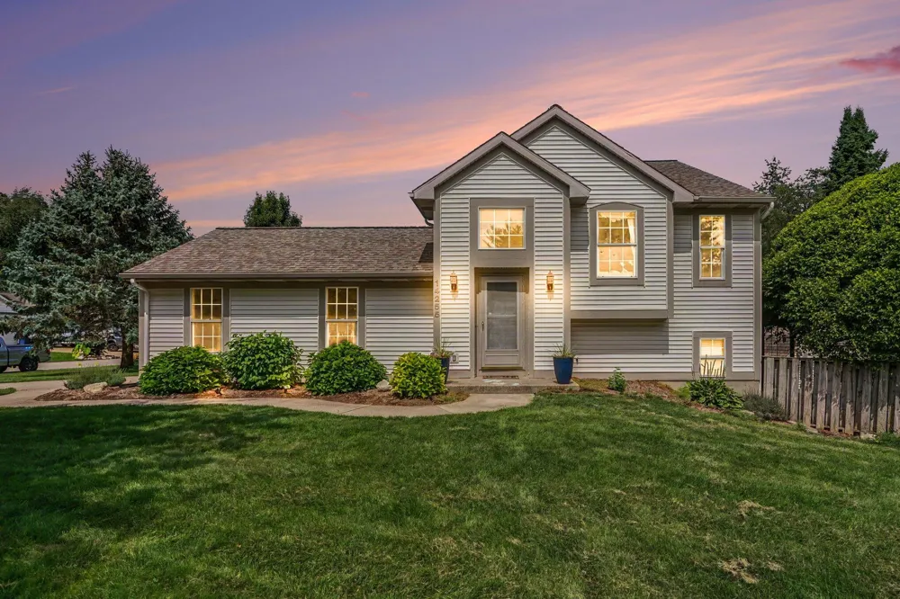 14255 Ottawa Creek Lane Holland, MI 49424