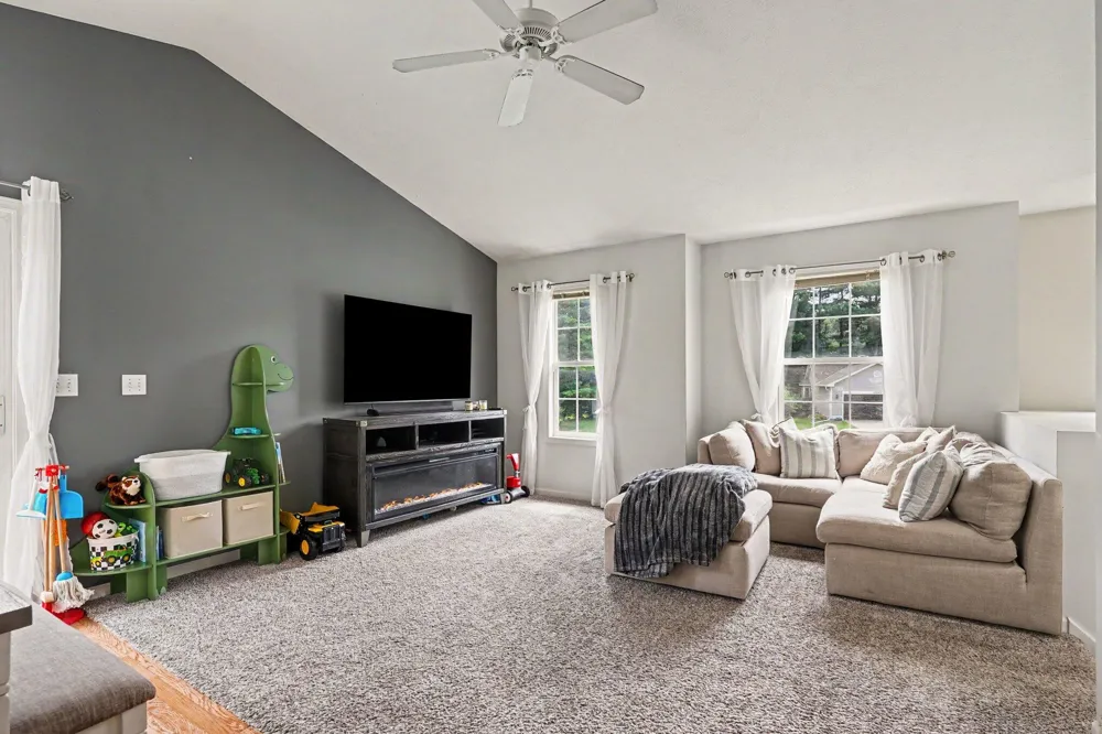 14255 Ottawa Creek Lane Holland, MI 49424