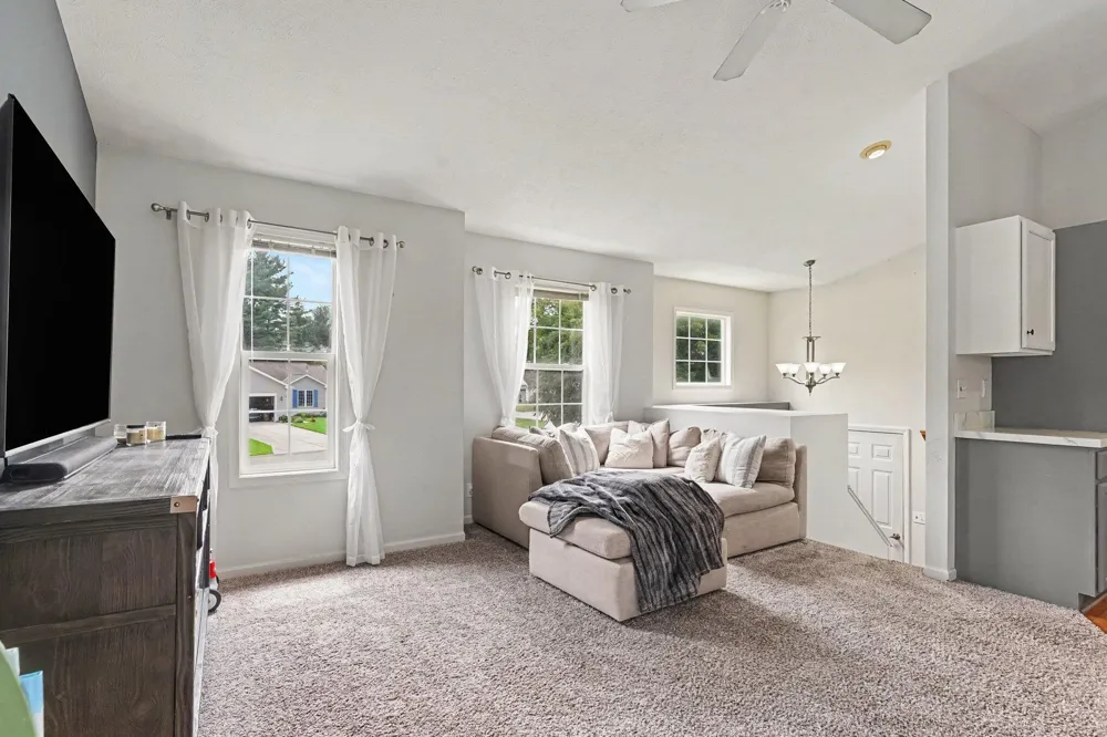 14255 Ottawa Creek Lane Holland, MI 49424