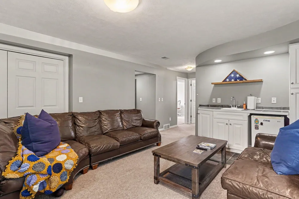 14255 Ottawa Creek Lane Holland, MI 49424