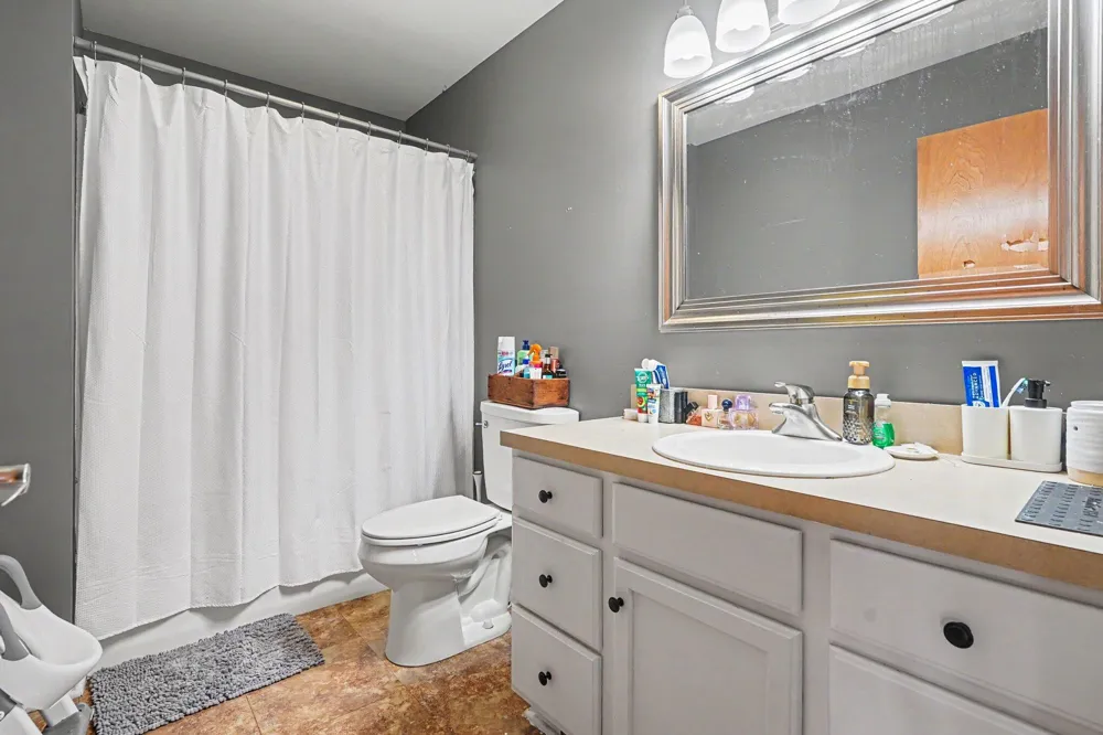 14255 Ottawa Creek Lane Holland, MI 49424