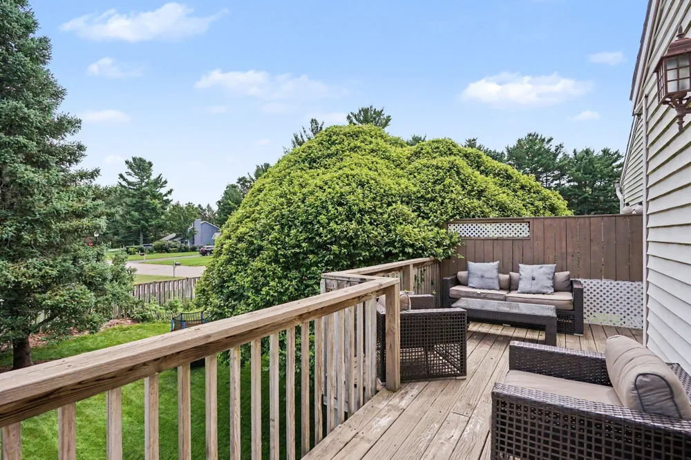 14255 Ottawa Creek Lane Holland, MI 49424