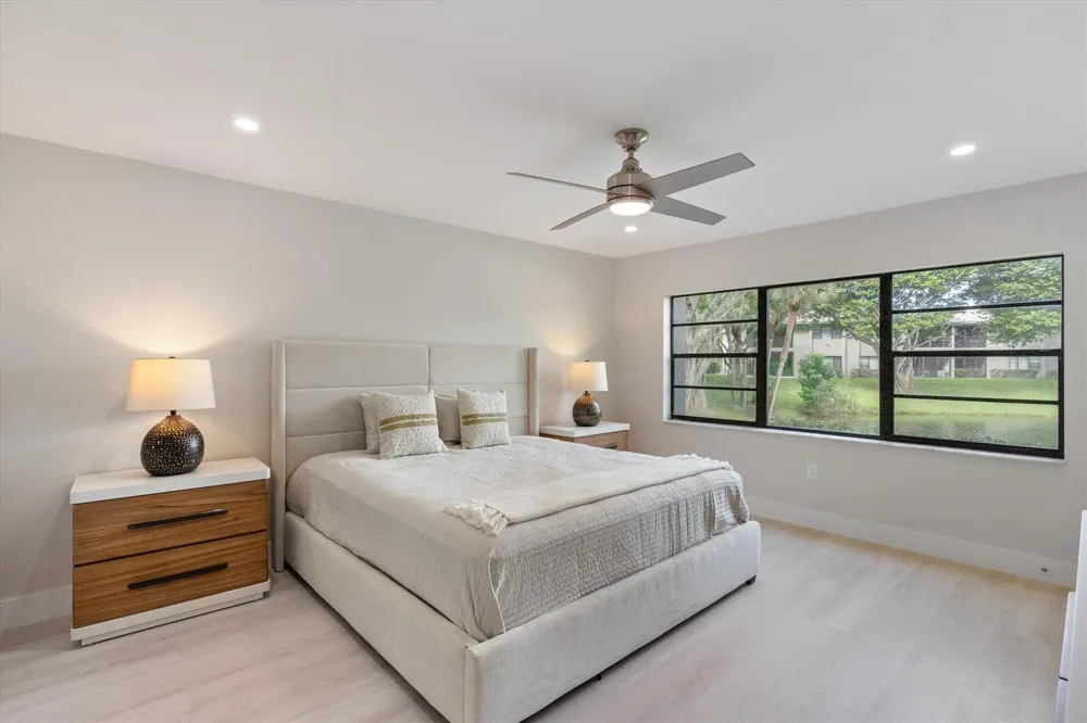 31 Stratford Lane W #A Boynton Beach, FL 33436