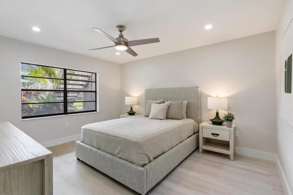 31 Stratford Lane W #A Boynton Beach, FL 33436