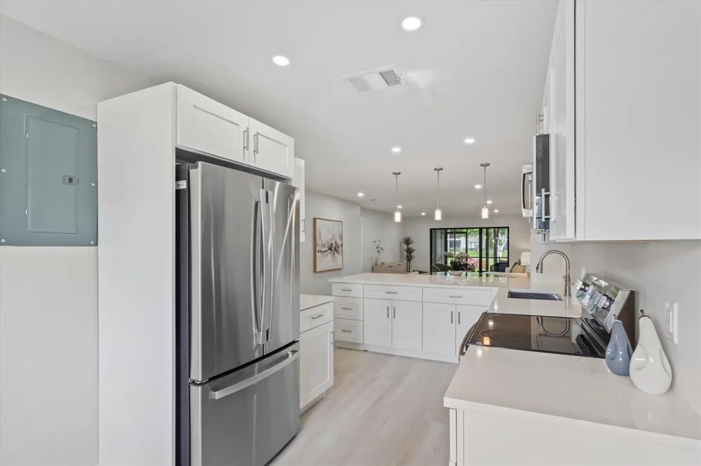 31 Stratford Lane W #A Boynton Beach, FL 33436