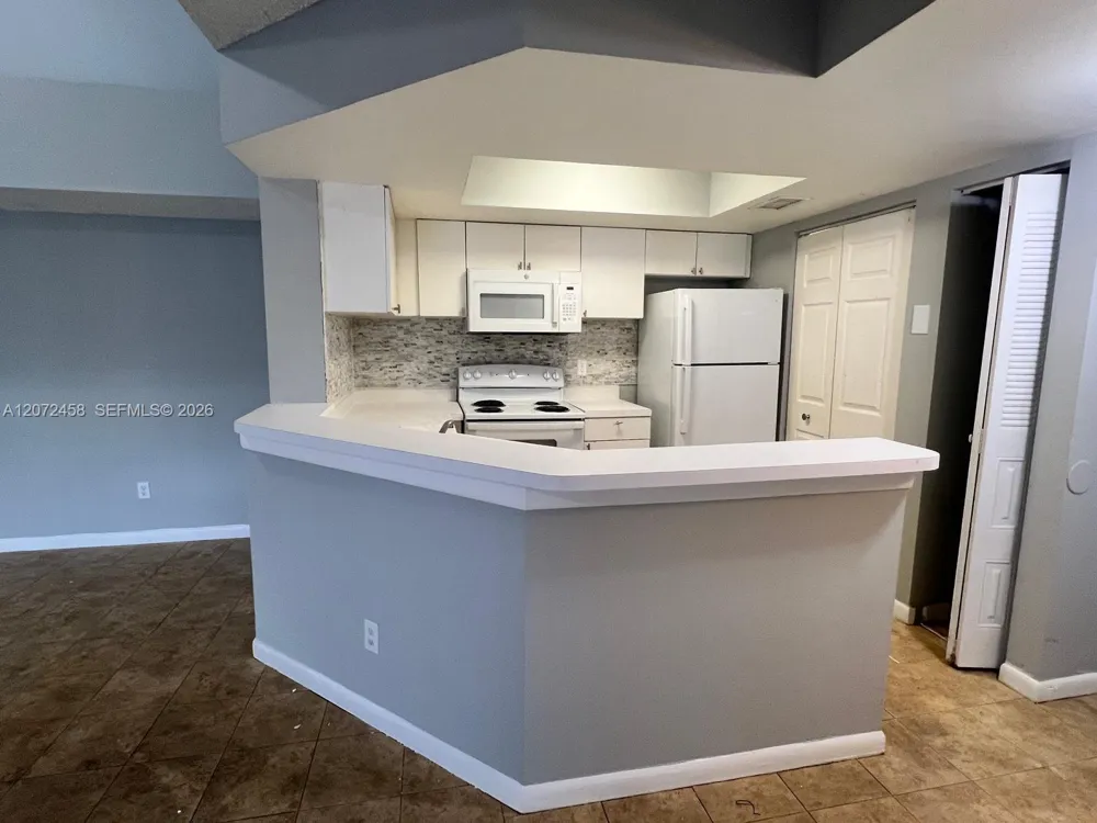 9250 W Atlantic Blvd #936 Coral Springs, FL 33071