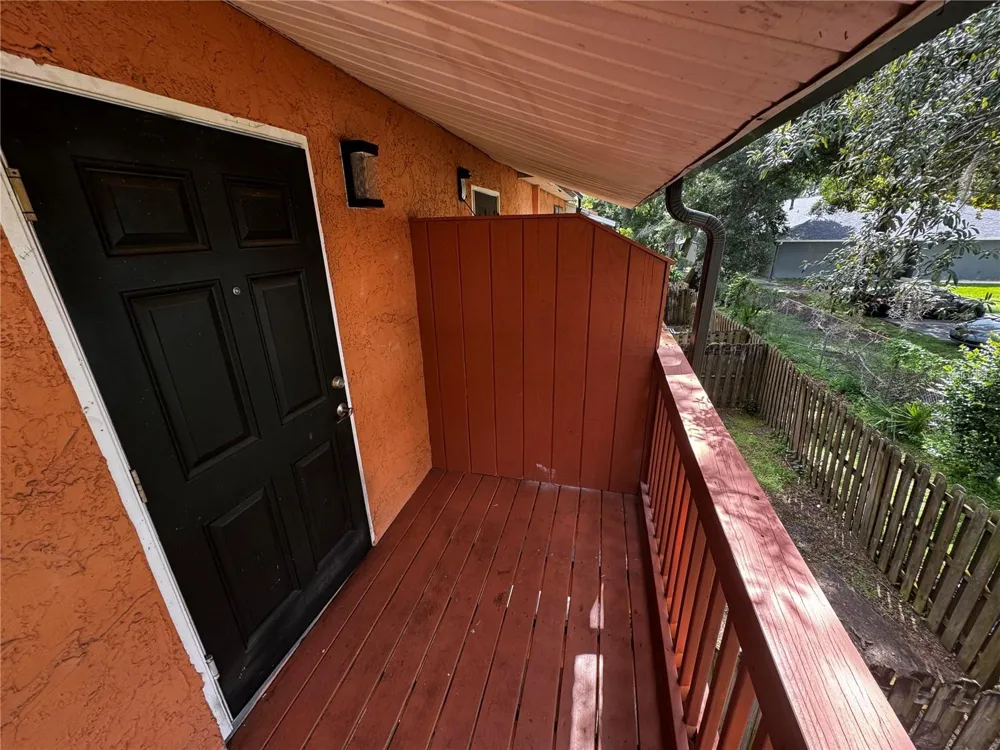 307 OAK ROSE LANE #201 Tampa, FL 33612
