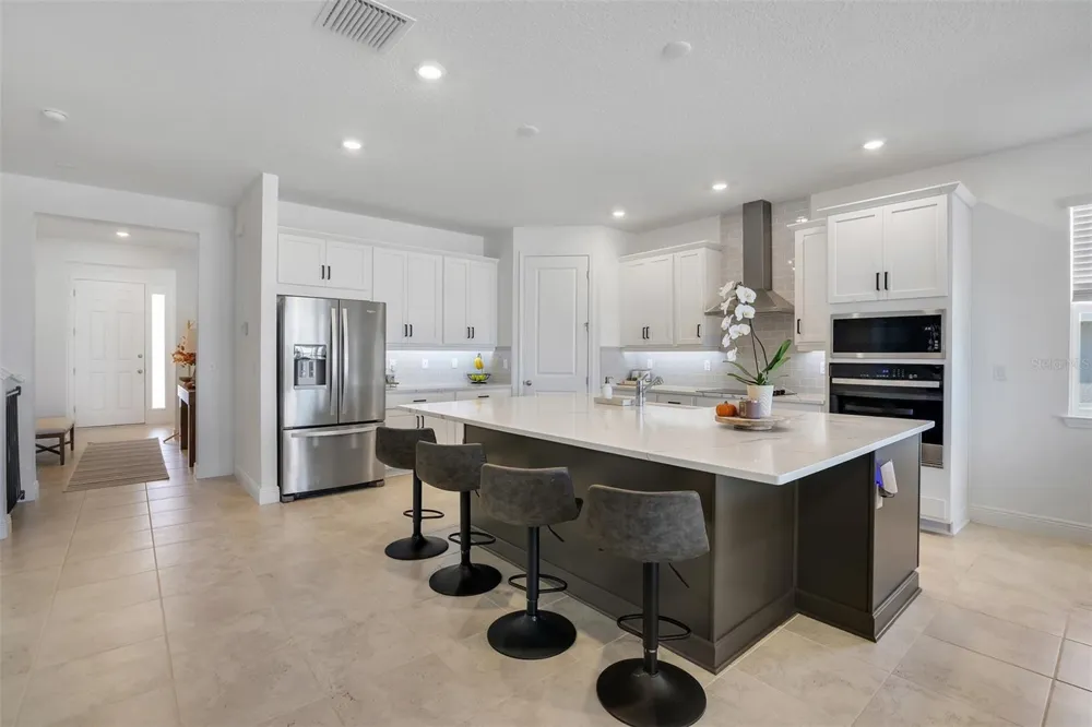 2100 KEYSTONE PASS Minneola, FL 34715