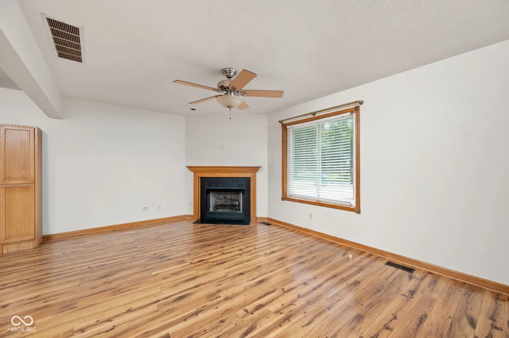 202 Levi Street Lizton, IN 46149